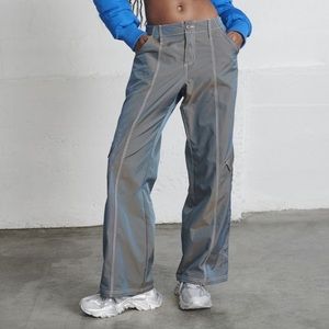 urban outfitters y2k nylon low-rise cargo pant